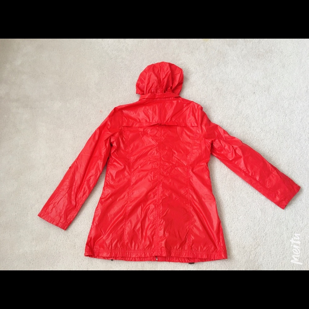 Red Wind Jacket - Picture 3 of 5